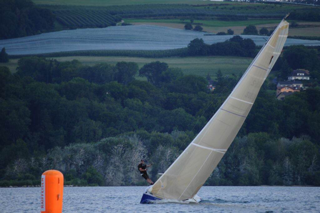 SUI 6 - SPARTACUS - LAC DE NEUCHATEL